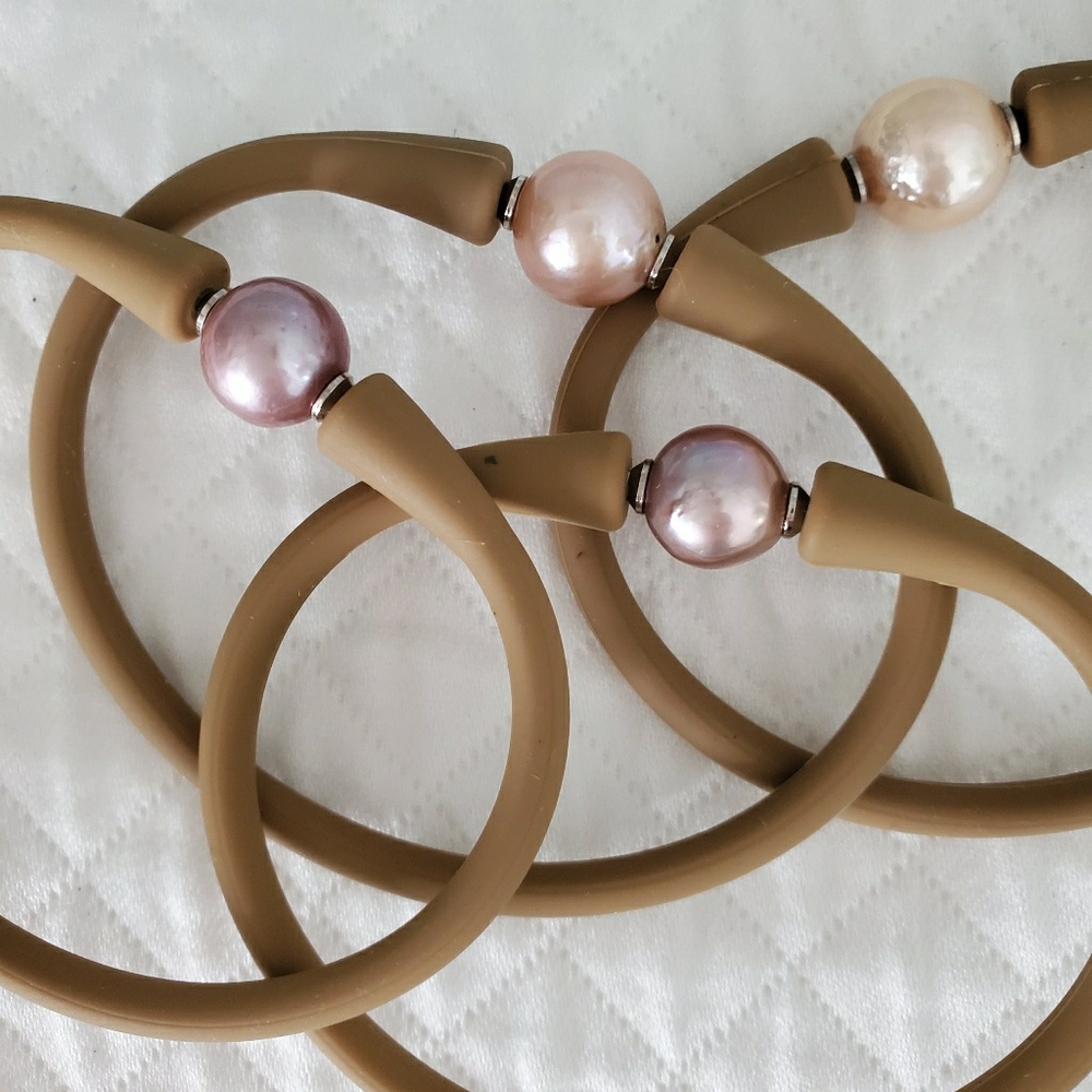 Caramel Silicone & Freshwater Bracelets